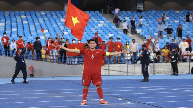 Thủ quân U.23 Dụng Quang Nho: ‘Tiền xây nhà cho mẹ do tôi tích cóp, dành dụm’