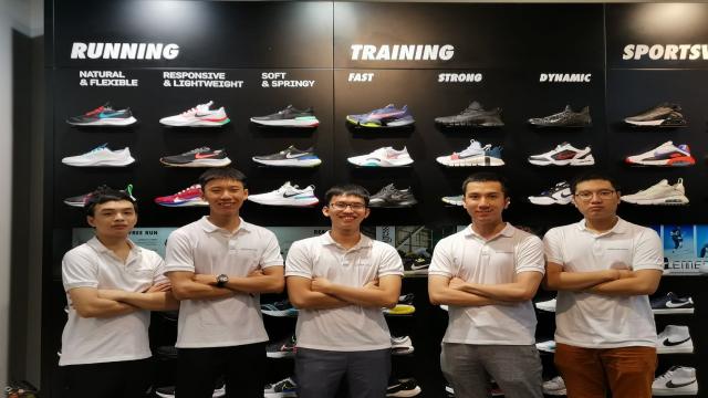 sneaker-daily-shop-giay-auth-ha-noi