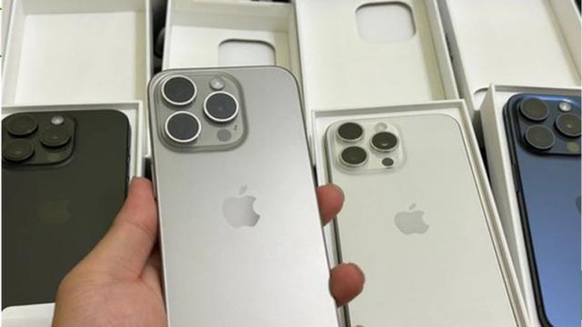 Mua iPhone 15 thông qua người bán xách tay