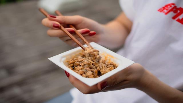 Nghiên cứu Nhật Bản: Nếu muốn sống lâu, hãy ăn một hộp natto mỗi ngày - WOM JAPAN