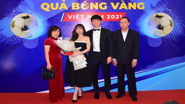 qua-bong-vang-nguyen-hoang-duc-2021