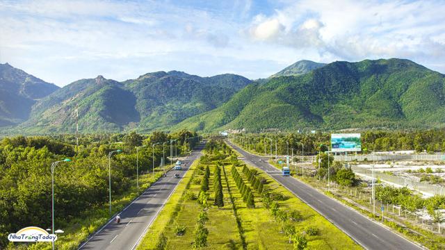 vịnh cam ranh Nha Trang